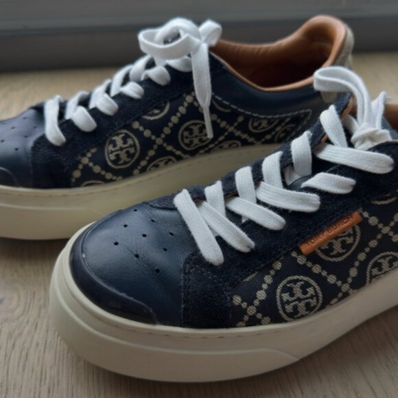 Tory Burch T Monogram Ladybug Sneakers Perfect Navy Blue 8.5 - Picture 3 of 12
